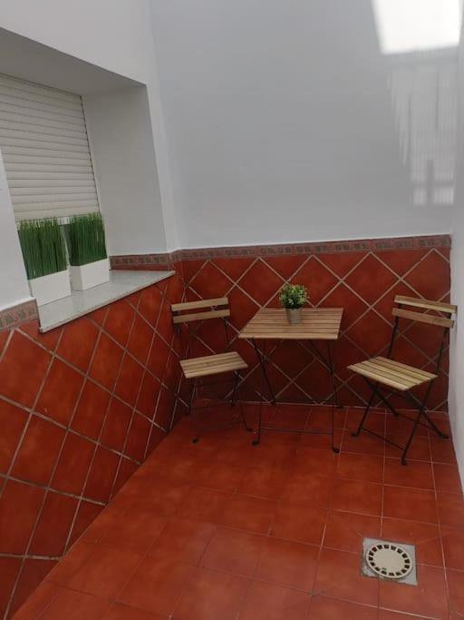 Apartamento Familiar Malaga Exterior photo