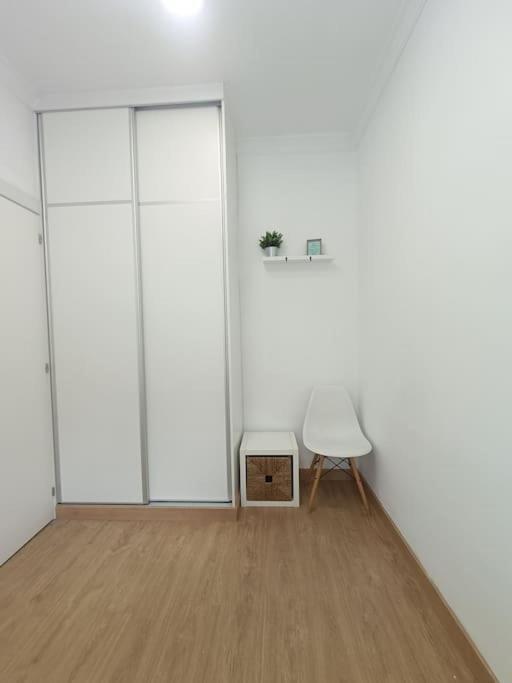 Apartamento Familiar Malaga Exterior photo